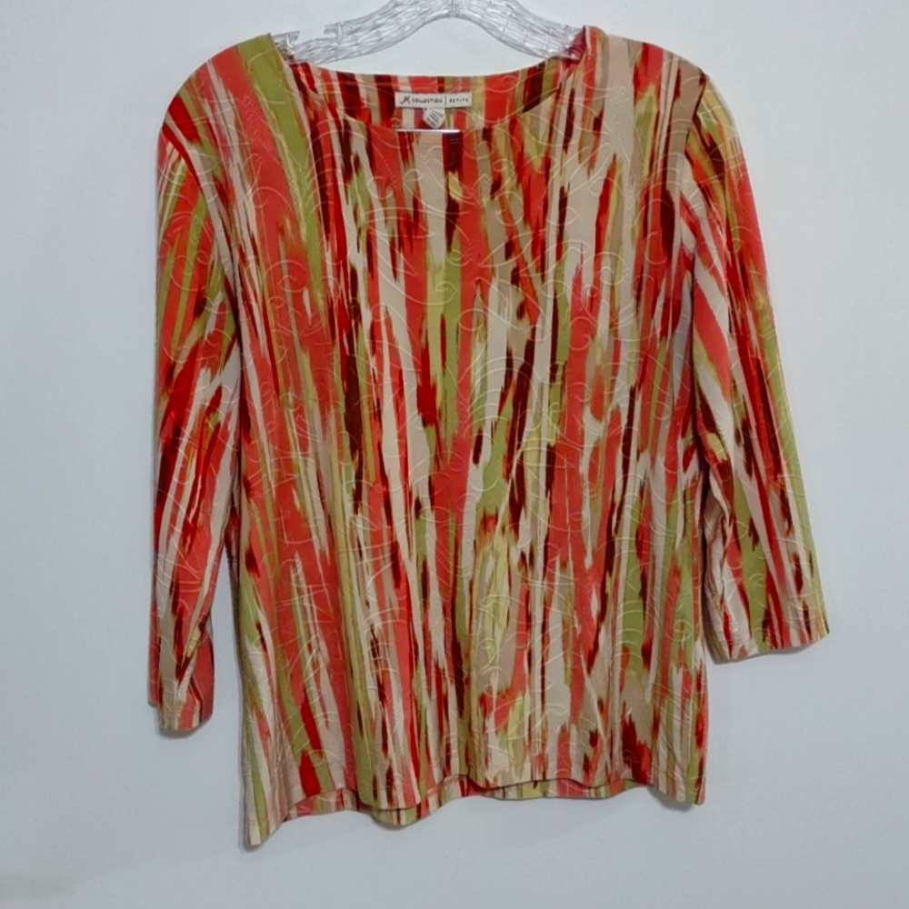 Women's Multi-color Medium Blouse 3/4 Sleeve Round Neck Top.